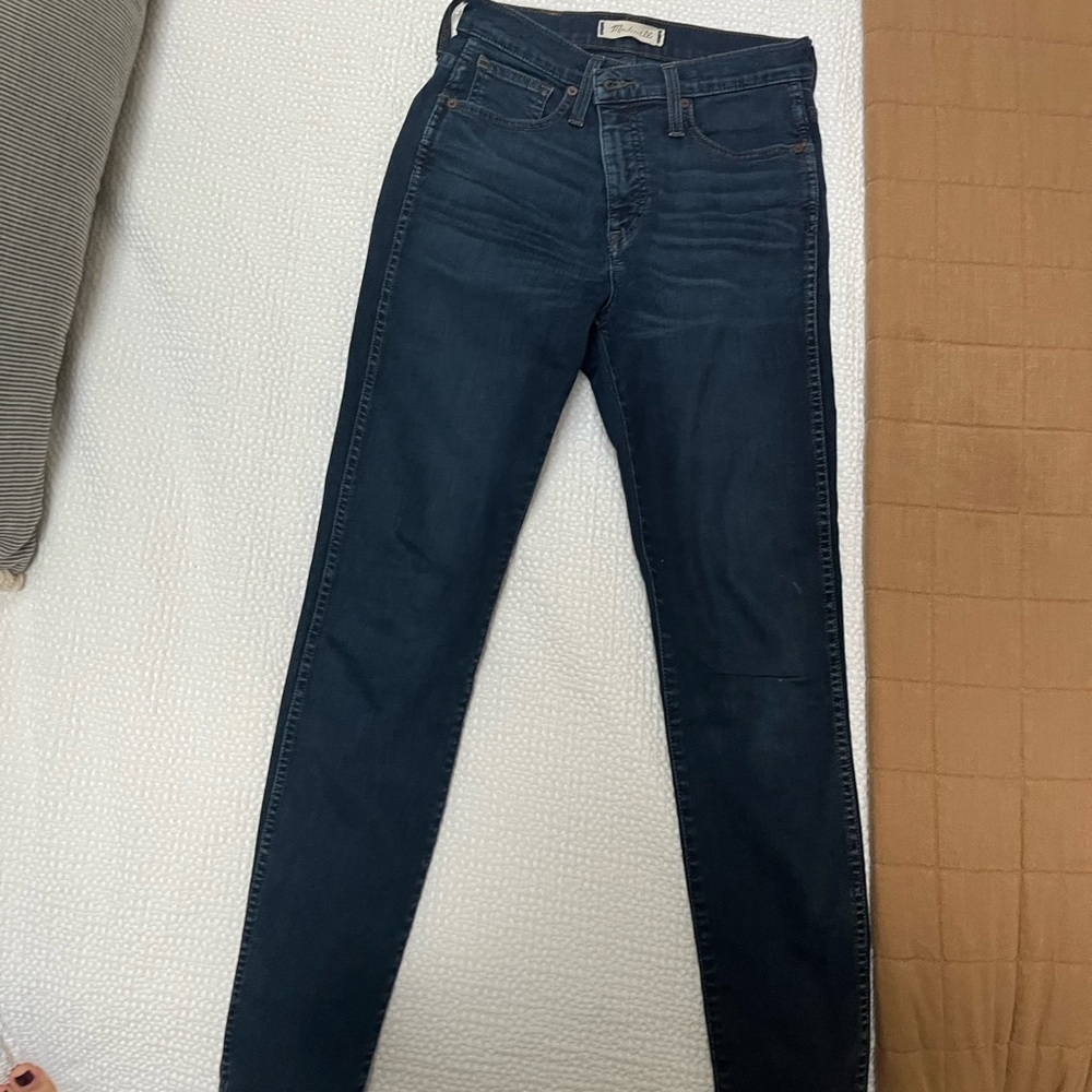 Dark Blue premium Denim Jeans - high rise skinny. Madewell brand. Size 26